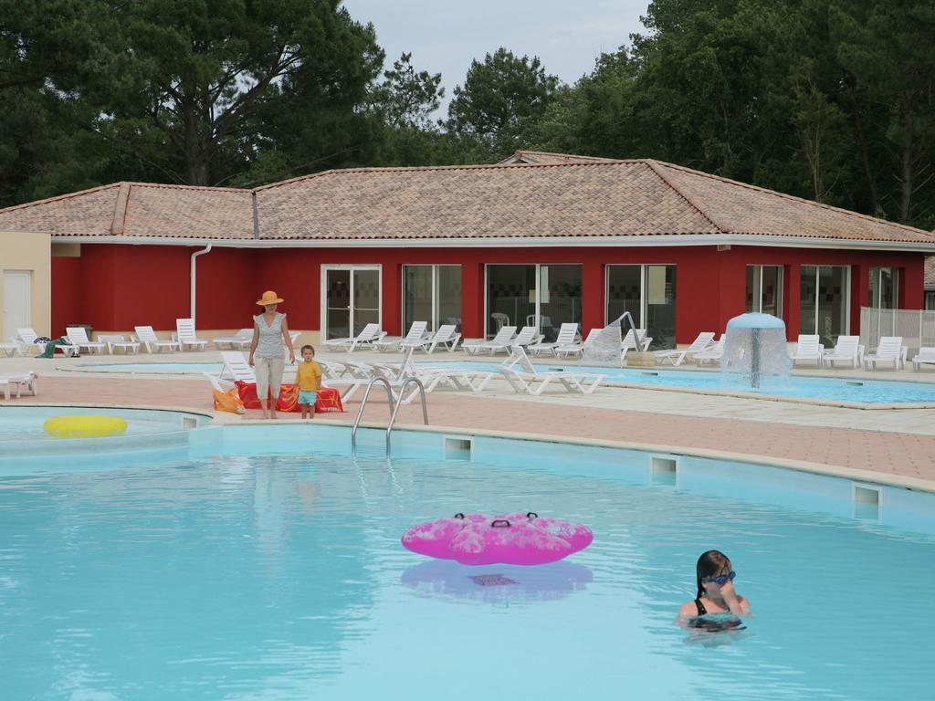 Résidence Néméa Les Rives de Saint Brice Ares Exterior foto